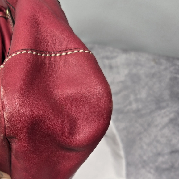 Coach Legacy Y2K Double Turnlock Satchel Shoulder Bag in a raspberry red - Picture 5 of 7